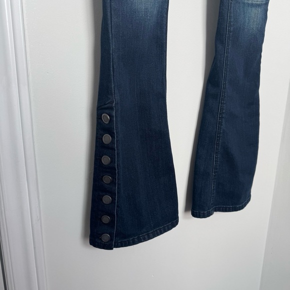 Free people Dark Wash Flare bell bottom button Jeans 24 - Picture 4 of 6